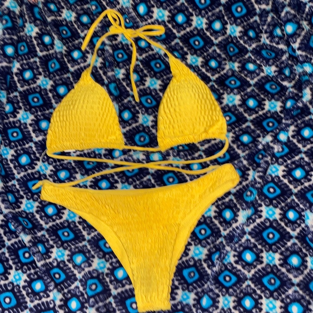 adorable yellow bikini